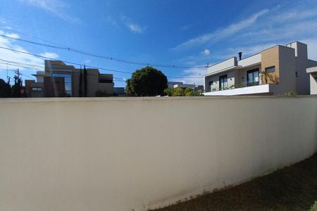 Casa de condomínio para alugar com 190m², 3 quartos e 4 vagas Casa de condomínio para alugar com 190m², 3 quartos e 4 vagasVista da Suíte 3