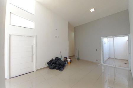 Casa de condomínio para alugar com 190m², 3 quartos e 4 vagas Casa de condomínio para alugar com 190m², 3 quartos e 4 vagasSala