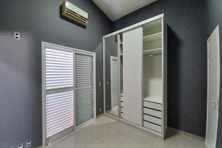 Casa de condomínio para alugar com 190m², 3 quartos e 4 vagas Casa de condomínio para alugar com 190m², 3 quartos e 4 vagasQuarto 2 - Suíte