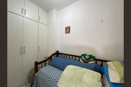 Apartamento à venda com 51m², 2 quartos e 1 vaga Apartamento à venda com 51m², 2 quartos e 1 vagaQuarto de Serviço