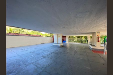 Apartamento à venda com 51m², 2 quartos e 1 vaga Apartamento à venda com 51m², 2 quartos e 1 vagaÁrea comum - Playground