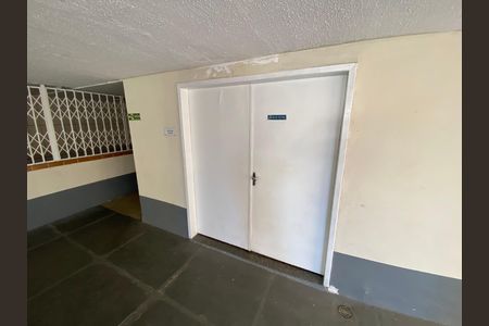 Apartamento à venda com 51m², 2 quartos e 1 vaga Apartamento à venda com 51m², 2 quartos e 1 vagaÁrea comum - Salão de festas