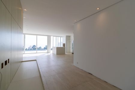 Casa à venda com 1106m², 3 quartos e 8 vagasSala