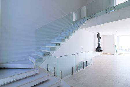 Casa à venda com 1106m², 3 quartos e 8 vagasEntrada