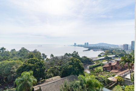 Casa à venda com 1106m², 3 quartos e 8 vagasVista