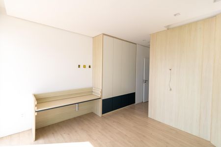 Casa à venda com 1106m², 3 quartos e 8 vagasSuíte 1