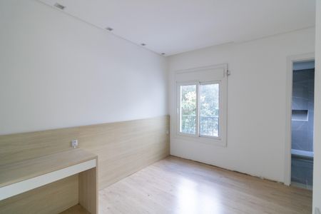 Casa à venda com 1106m², 3 quartos e 8 vagasSuíte 3