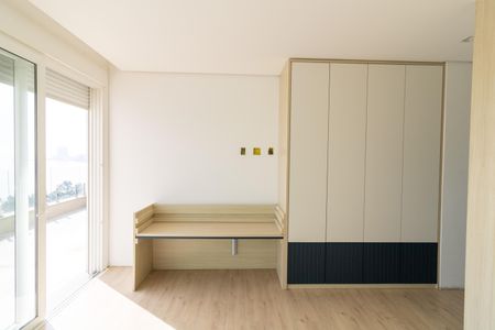 Casa à venda com 1106m², 3 quartos e 8 vagasSuíte 1