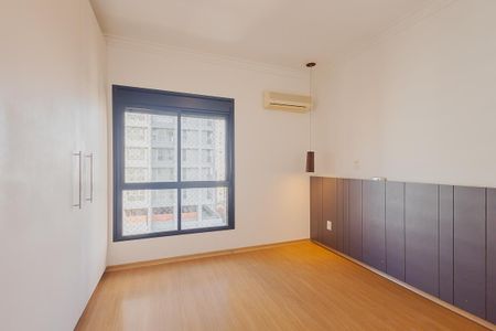 Apartamento à venda com 141m², 4 quartos e 3 vagasSuíte 1