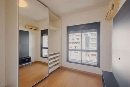 Apartamento à venda com 141m², 4 quartos e 3 vagasQuarto 1