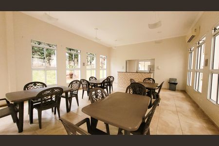 Apartamento para alugar com 65m², 2 quartos e 2 vagasÁrea comum - Salão de festas