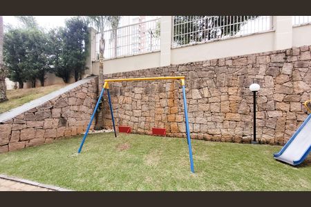 Apartamento para alugar com 65m², 2 quartos e 2 vagasÁrea comum - Playground