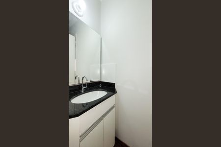 Apartamento para alugar com 65m², 2 quartos e 2 vagasBanheiro da Suíte