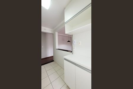 Apartamento para alugar com 65m², 2 quartos e 2 vagasCozinha