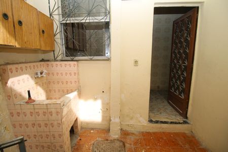 Casa à venda com 70m², 2 quartos e 1 vagaÁrea de Serviço