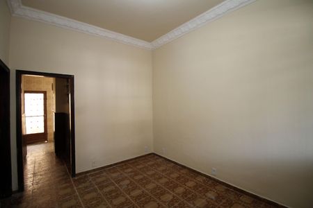 Casa à venda com 70m², 2 quartos e 1 vagaSala