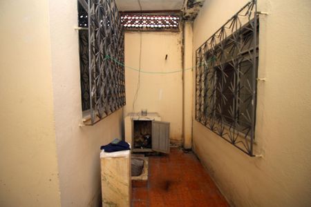 Casa à venda com 70m², 2 quartos e 1 vagaÁrea de Serviço