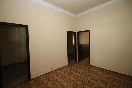Casa à venda com 70m², 2 quartos e 1 vagaSala