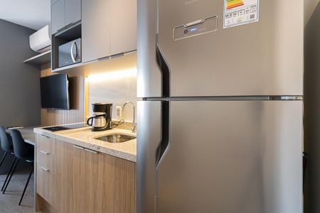 Studio para alugar com 25m², 1 quarto e sem vaga Studio para alugar com 25m², 1 quarto e sem vagaCozinha