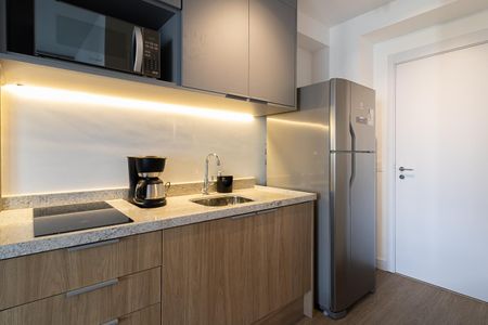 Studio para alugar com 25m², 1 quarto e sem vaga Studio para alugar com 25m², 1 quarto e sem vagaCozinha