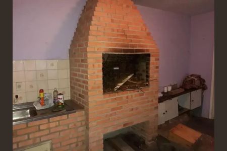 Casa à venda com 260m², 4 quartos e 5 vagas Casa à venda com 260m², 4 quartos e 5 vagasCozinha