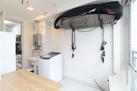 Apartamento à venda com 60m², 2 quartos e 1 vagaÁrea de Serviço