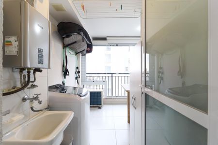 Apartamento à venda com 60m², 2 quartos e 1 vagaÁrea de Serviço