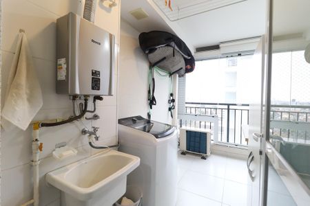 Apartamento à venda com 60m², 2 quartos e 1 vagaÁrea de Serviço