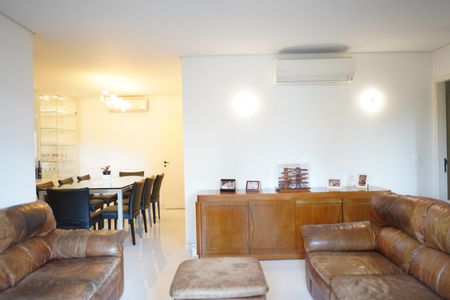 Apartamento à venda com 168m², 3 quartos e 3 vagasSala