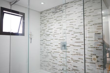 Apartamento à venda com 168m², 3 quartos e 3 vagasBanheiro Suíte 1