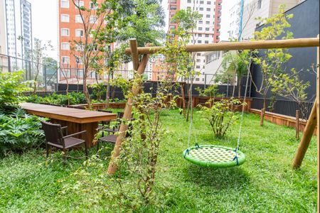 Apartamento à venda com 107m², 3 quartos e 2 vagas Apartamento à venda com 107m², 3 quartos e 2 vagasPlayground