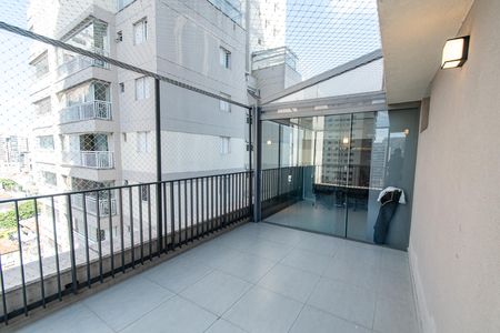 Apartamento à venda com 107m², 3 quartos e 2 vagas Apartamento à venda com 107m², 3 quartos e 2 vagasVaranda do quarto 1