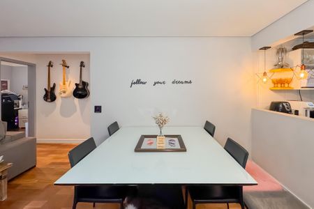 Apartamento à venda com 90m², 3 quartos e 2 vagasSala