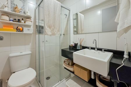 Apartamento à venda com 90m², 3 quartos e 2 vagasBanheiro da Suíte
