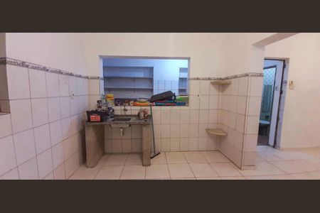 Casa à venda com 250m², 3 quartos e 6 vagas