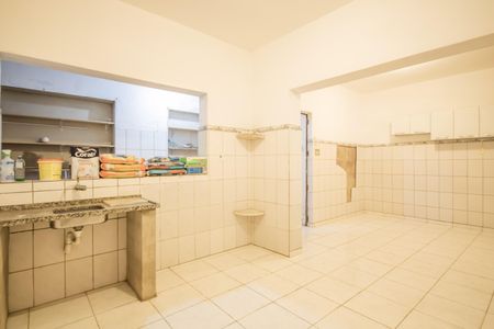 Casa à venda com 250m², 3 quartos e 6 vagasCozinha