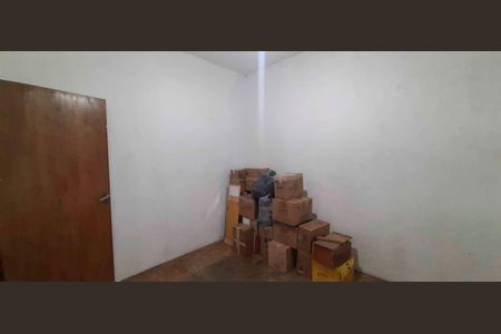 Casa à venda com 250m², 3 quartos e 6 vagas