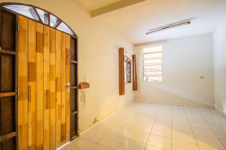 Casa à venda com 250m², 3 quartos e 6 vagasEspaço Multiuso