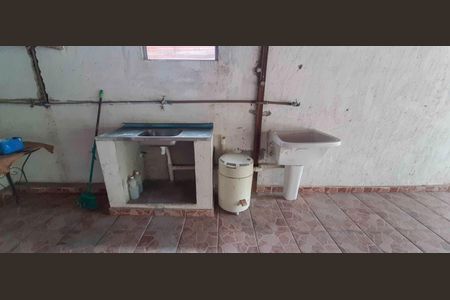 Casa à venda com 250m², 3 quartos e 6 vagas