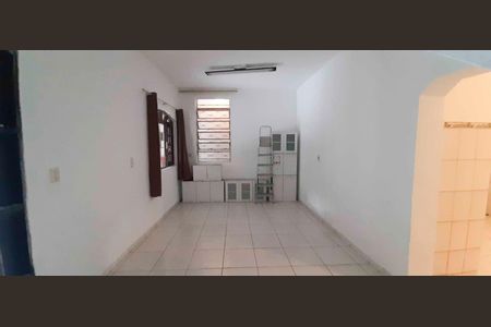 Casa à venda com 250m², 3 quartos e 6 vagas