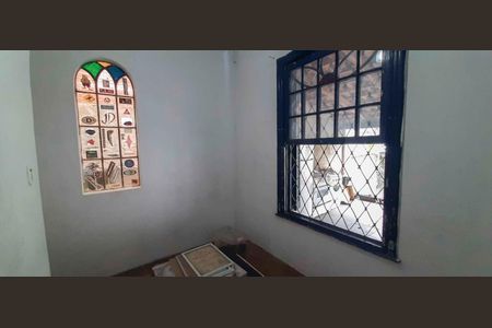 Casa à venda com 250m², 3 quartos e 6 vagas