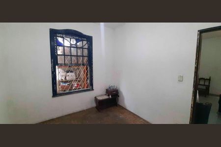 Casa à venda com 250m², 3 quartos e 6 vagas