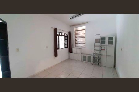 Casa à venda com 250m², 3 quartos e 6 vagas