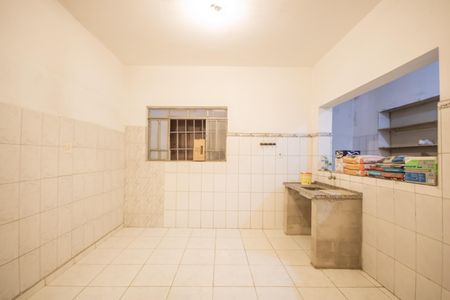 Casa à venda com 250m², 3 quartos e 6 vagasCozinha