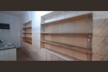 Casa à venda com 250m², 3 quartos e 6 vagas