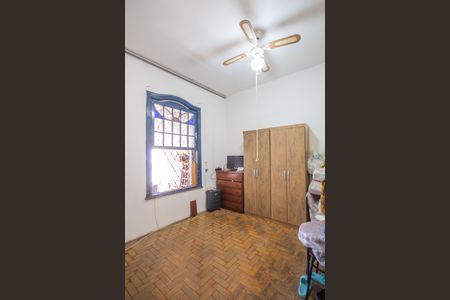 Casa à venda com 250m², 3 quartos e 6 vagasQuarto 2