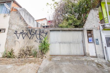 Casa à venda com 250m², 3 quartos e 6 vagasFachada