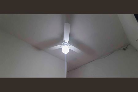 Casa à venda com 250m², 3 quartos e 6 vagas