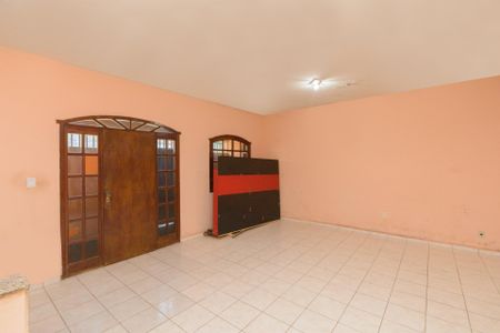 Casa à venda com 200m², 6 quartos e 3 vagasSala 2