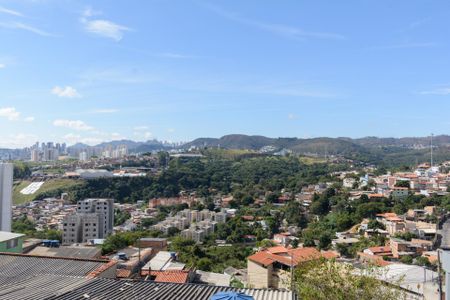 Casa à venda com 200m², 6 quartos e 3 vagasVista